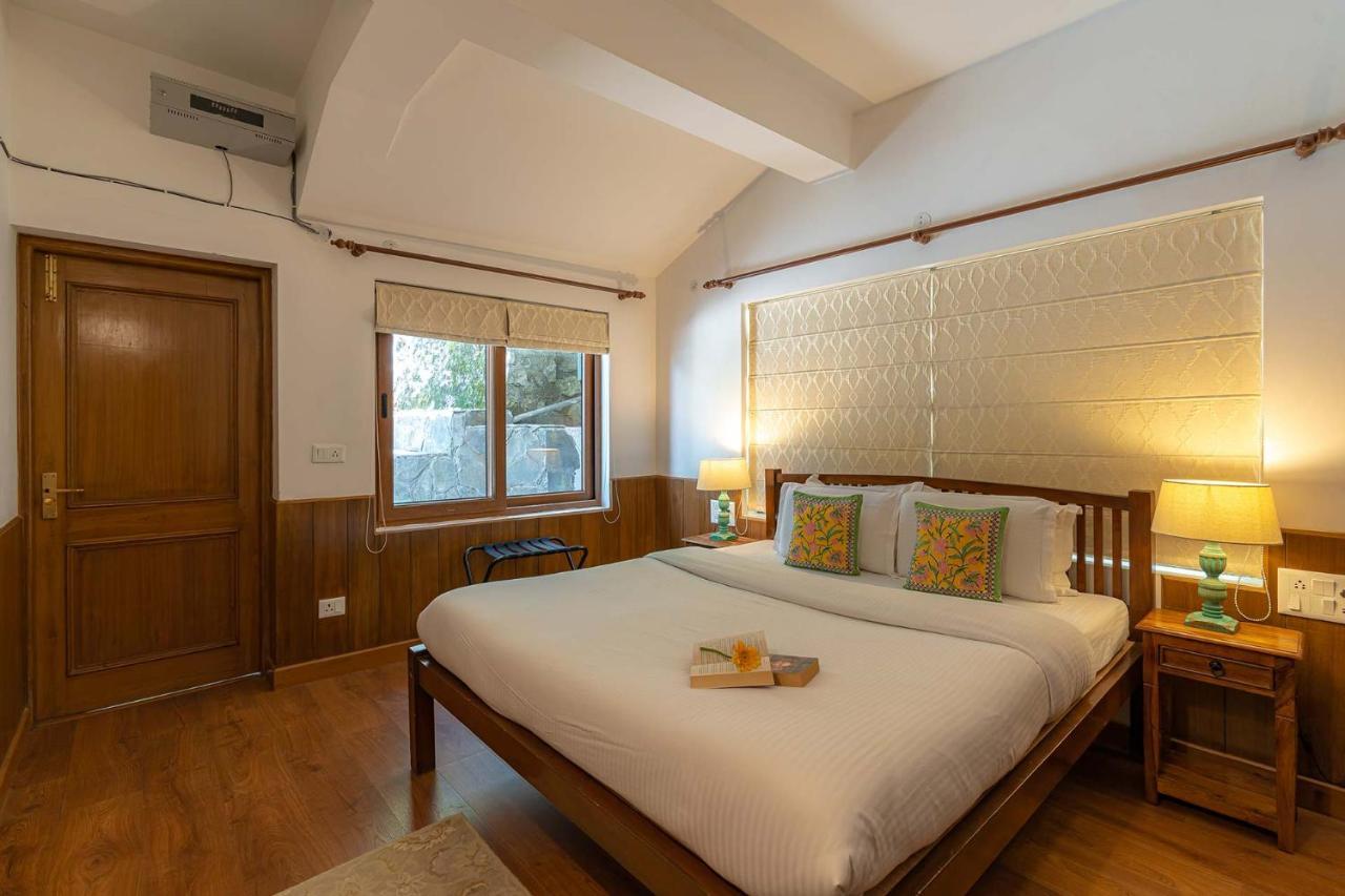 Stayvista Mellow Cottage Scenic View Near Mall Road Mussoorie Exterior photo